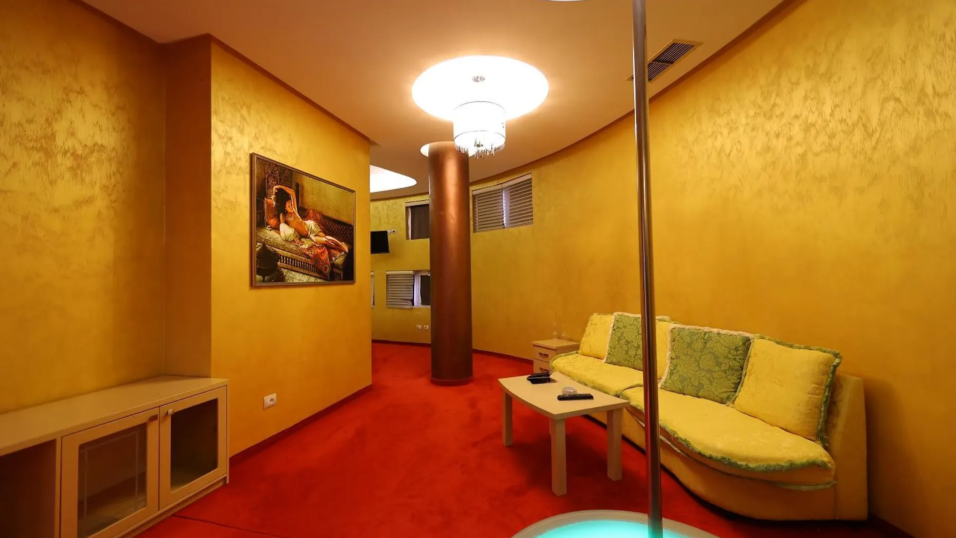 Hotel Gjuta Farke e Madhe 4*,  Albania